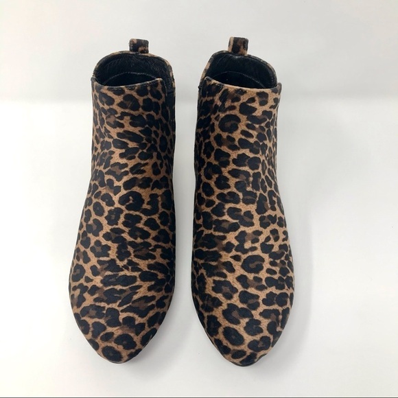 Born Remo Brown and Black Leopard Animal Print Fabric Pixie Booties Size 6 - Picture 2 of 10